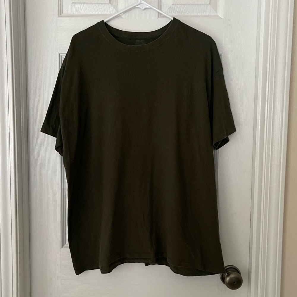 Army green tee